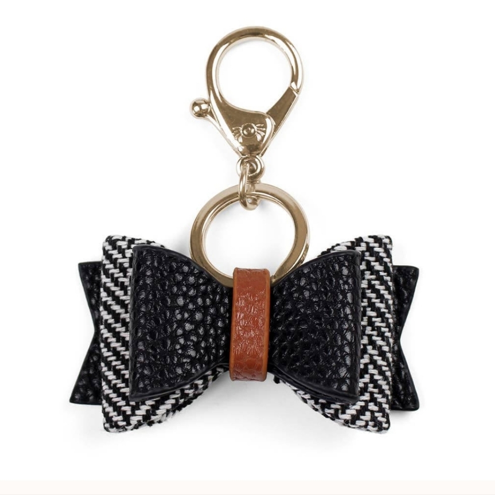 Itzy Ritzy Boss Bow Diaper Bag Charm Coffee and Cream
